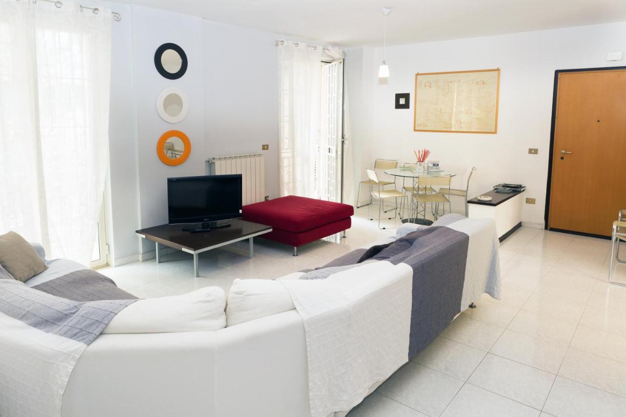 Merola Sisters Holiday Home Caserta Exterior photo